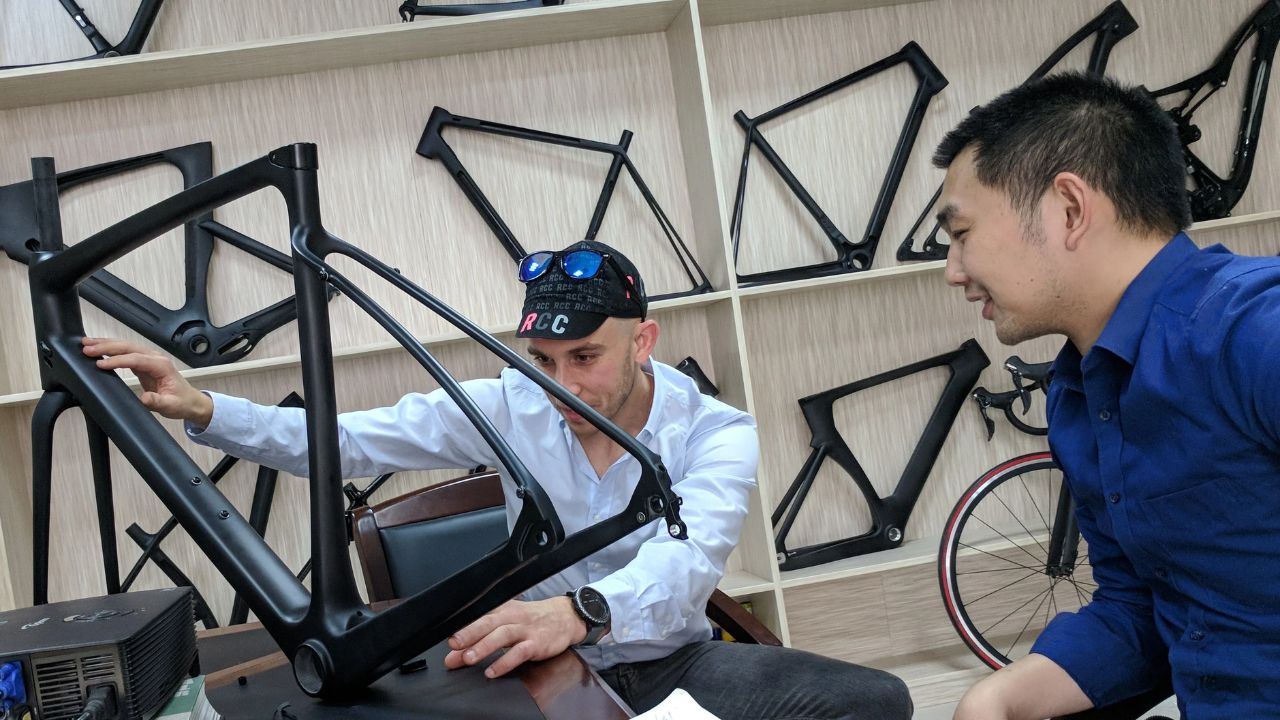 Custom Carbon Bicycle Frame Manufacturing: From Design to Production