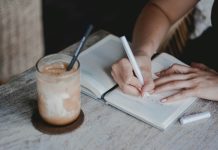 9 Powerful Writing Techniques for 2025